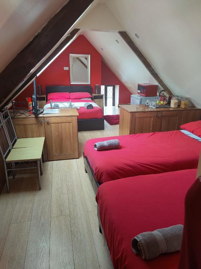 Pentre Riding Stables Hotel Abercraf Buitenkant foto